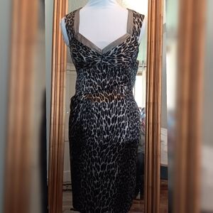 Leopard Print Sleeveless Dress Size 4– V-Neck Gray Trim Cocktail & Date Night